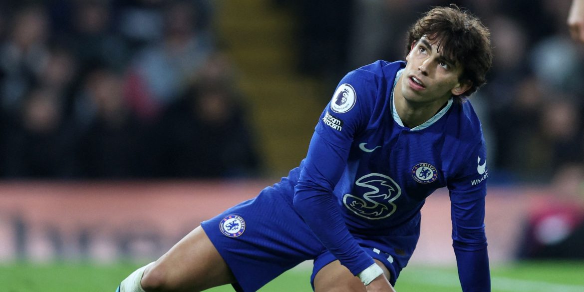 Wolves could make audacious swoop for £40m talent